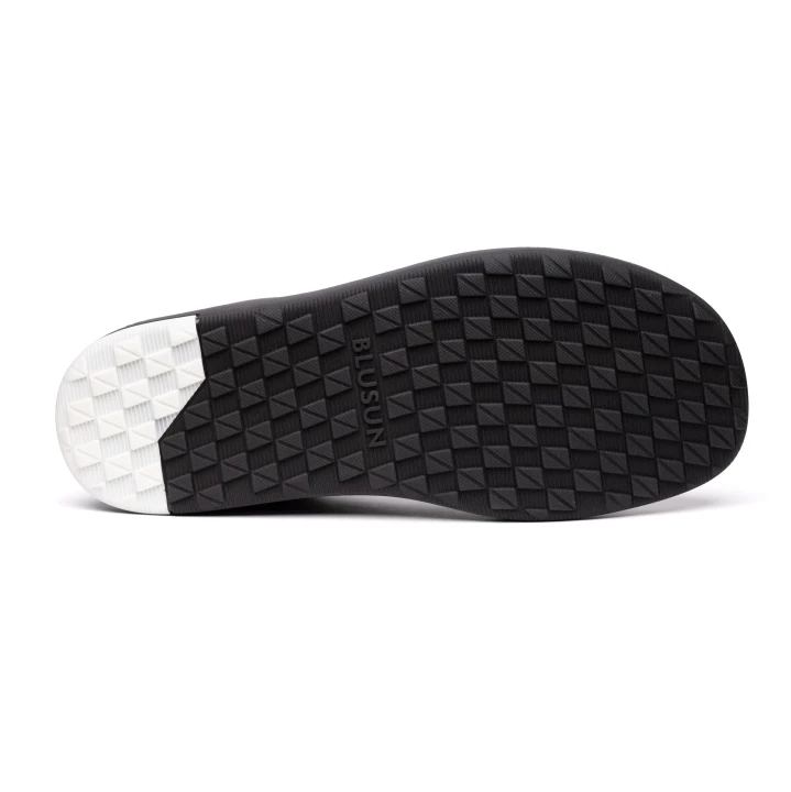 barfussschuh-herren-sohlenansicht-blsn-600_m-deepblack_jpg.webp