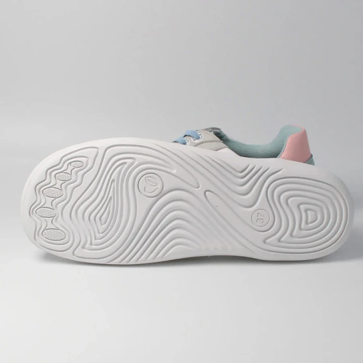 sportstyle-weiss~2.webp