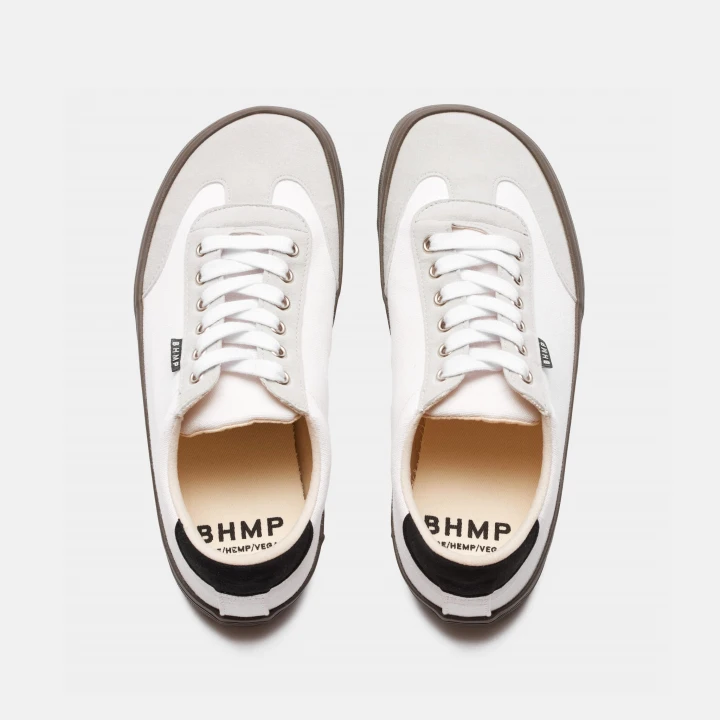 FELIX White-Dark Gum 5.jpg