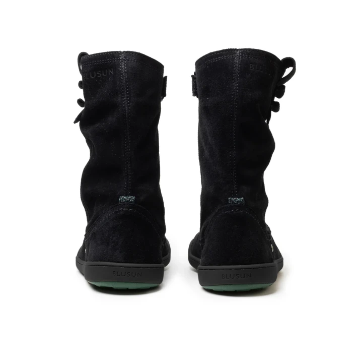 barfussschuh-stiefel-black-rueckansicht-damen-blusun-blsn-400w_2.webp